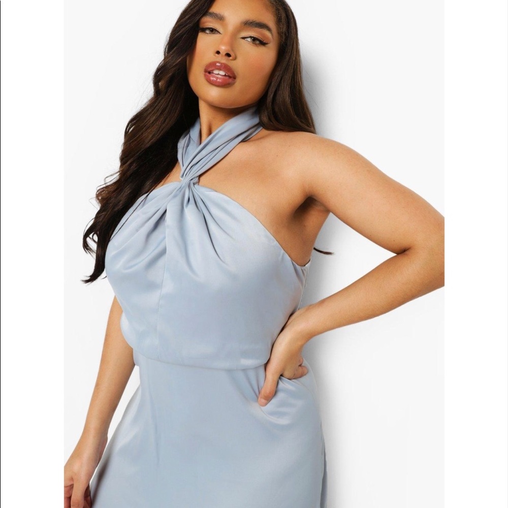 Boohoo Ice Blue Twist Front High Neck Satin Formal Dress - Picture 3 of 9